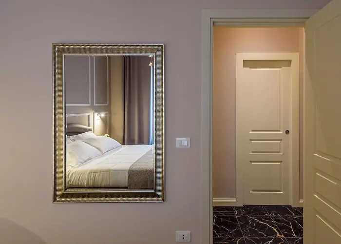 Marie Claire & Апарт-отель Васто