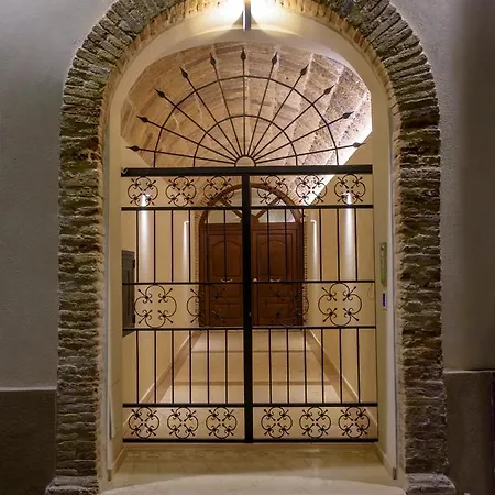 Hotel apartamentowy Marie Claire & Vasto