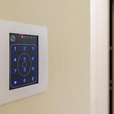 Marie Claire & Hotel apartamentowy 4*