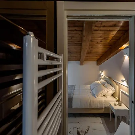 Hotel apartamentowy Marie Claire &