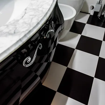 Hotel apartamentowy Marie Claire & 4*