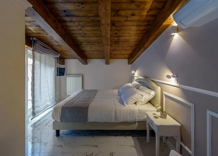 Marie Claire & Aparthotel Vasto