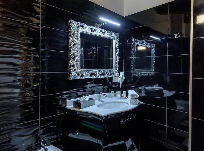 Marie Claire & Aparthotel Vasto