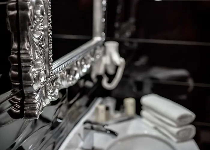 Marie Claire & Aparthotel 4*