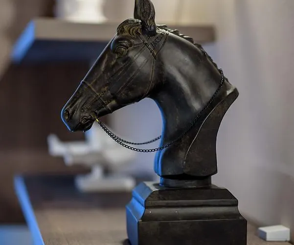 Aparthotel Marie Claire & 4*