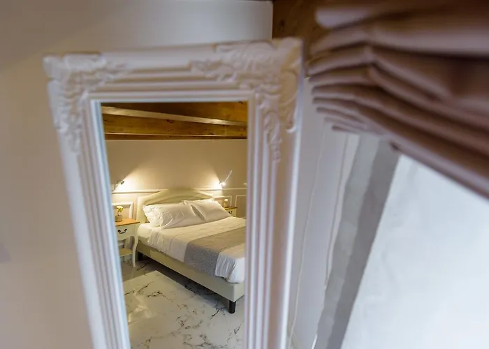 Marie Claire & Aparthotel