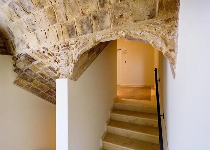 Marie Claire & Aparthotel