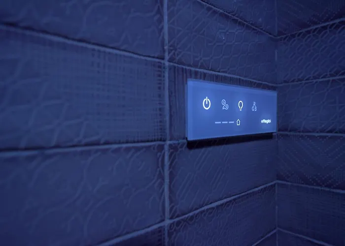 Marie Claire & 4* Vasto