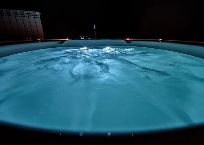 Aparthotel Marie Claire & 4*